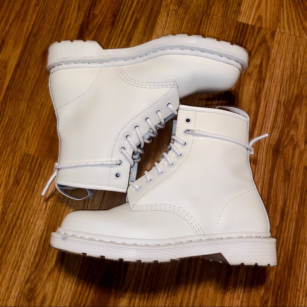 Dr. Martens 1460 Mono Leather Lace-Up Boots